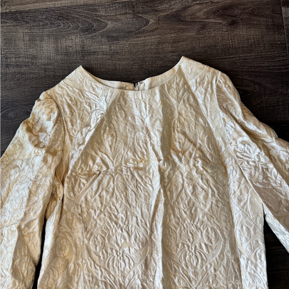 Elegant Gold Long Sleeve Dress - Picture 3 of 5